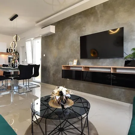 Luxury Nella With Seaview Zadar