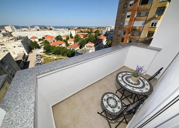 Luxury Nella With Seaview Zadar